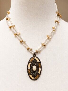 French Multi-Strand Natural Stone Pendant Necklace Cream Jasper Shell Cabochon
